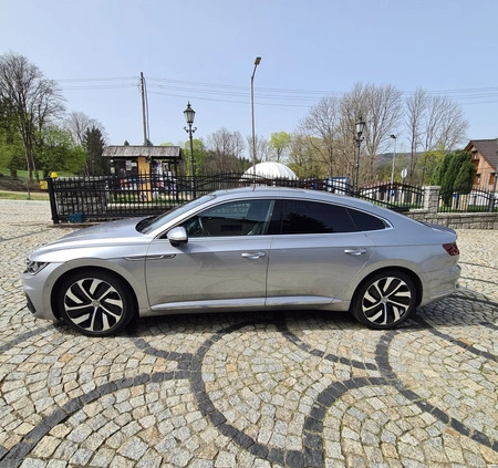 Volkswagen Arteon cena 145000 przebieg: 56000, rok produkcji 2017 z Poręba małe 436